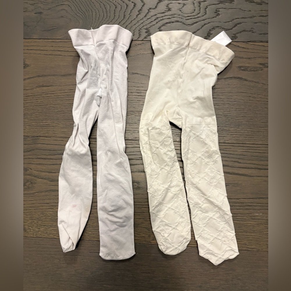 Children’s place girls white tights sz 2/3T Very good condition